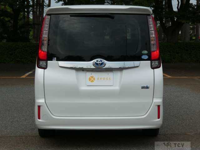 2015 Toyota Noah