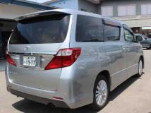 2014 Toyota Alphard