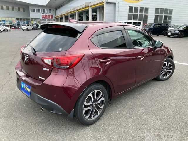 2019 Mazda Demio