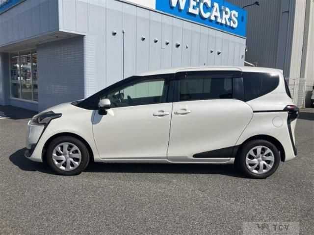 2016 Toyota Sienta
