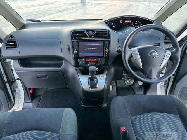 2016 Nissan Serena