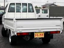 2004 Toyota Townace Truck