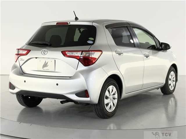 2017 Toyota Vitz