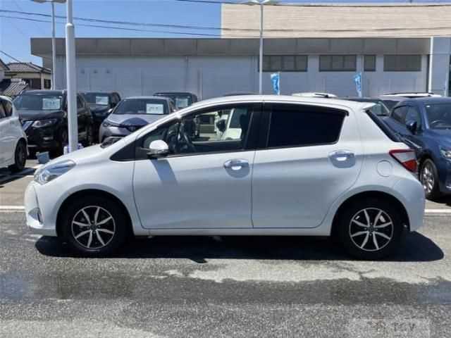 2018 Toyota Vitz