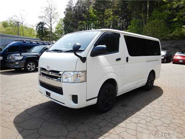 2016 Toyota Hiace