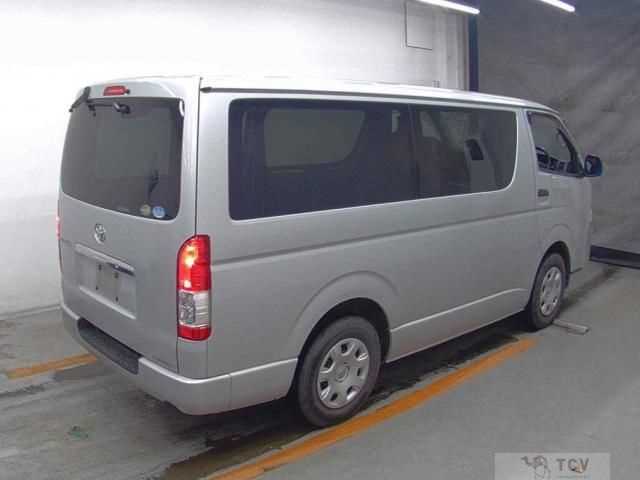 2016 Toyota Regiusace Van