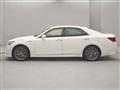 2013 Toyota Crown Hybrid