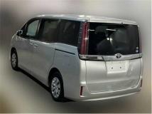 2017 Toyota Noah