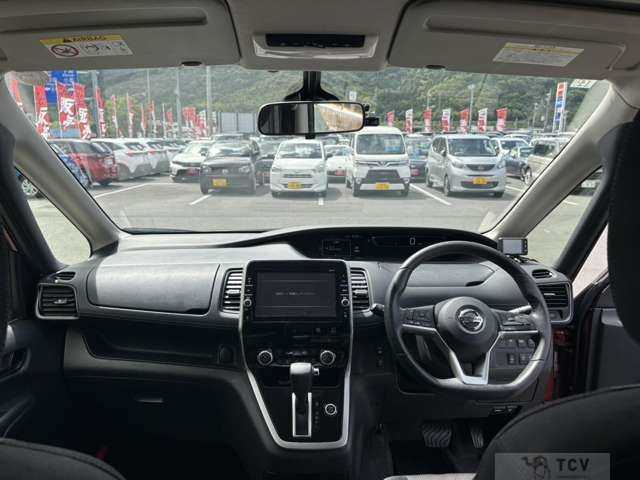 2017 Nissan Serena