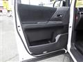 2012 Toyota Alphard