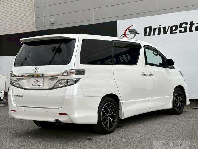 2013 Toyota Vellfire