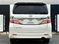 2013 Toyota Vellfire