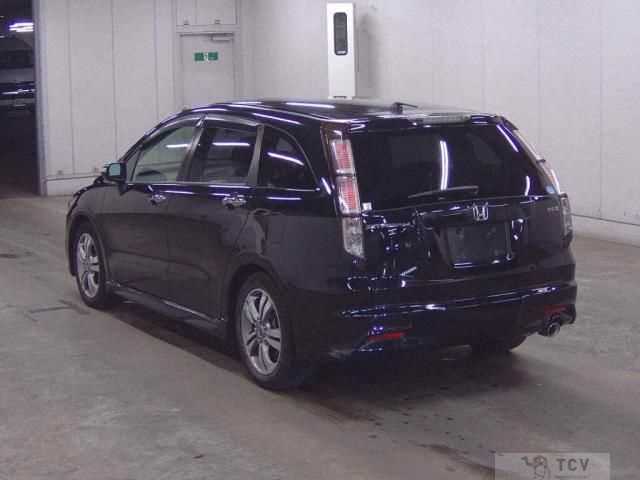 2013 Honda Stream