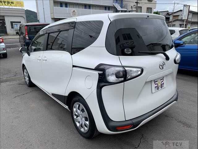 2017 Toyota Sienta