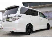 2012 Toyota Vellfire