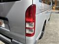 2006 Toyota Hiace