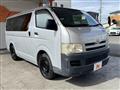 2006 Toyota Hiace