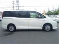 2015 Toyota Noah