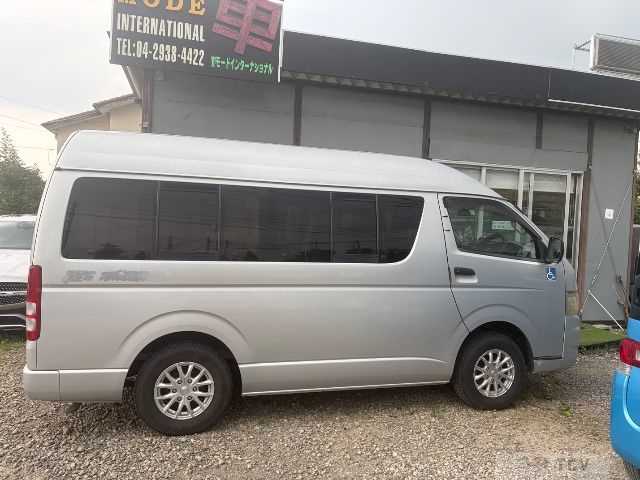 2008 Toyota Hiace Van