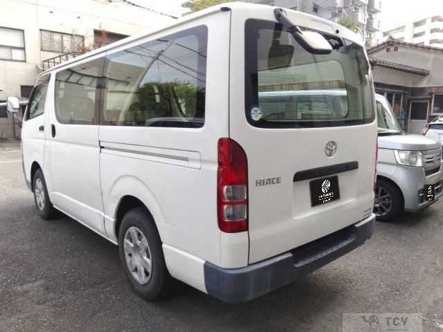 2005 Toyota Hiace Van