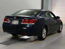2015 Toyota Crown