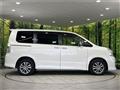 2012 Toyota Voxy