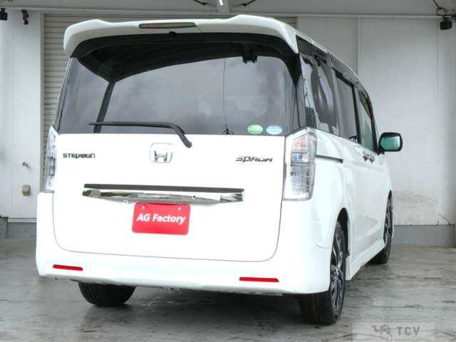 2012 Honda Step WGN