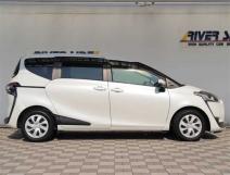 2015 Toyota Sienta