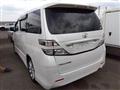 2010 Toyota Vellfire