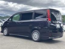 2014 Toyota Noah