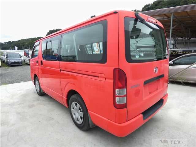 2009 Toyota Hiace