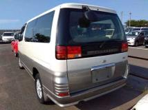 2001 Nissan Elgrand