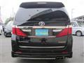 2013 Toyota Alphard