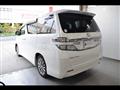 2013 Toyota Vellfire