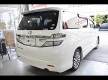 2013 Toyota Vellfire