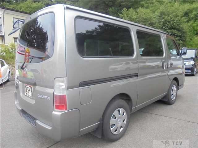 2009 Nissan Caravan
