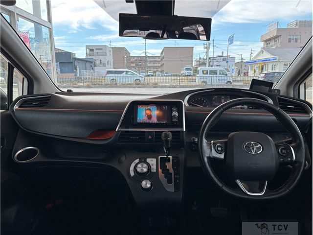 2016 Toyota Sienta