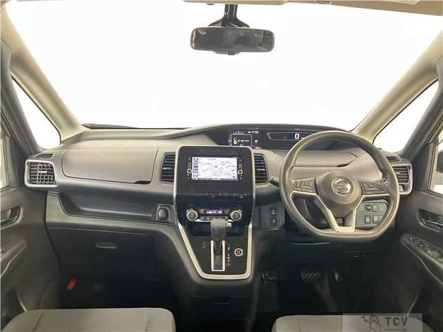 2017 Nissan Serena