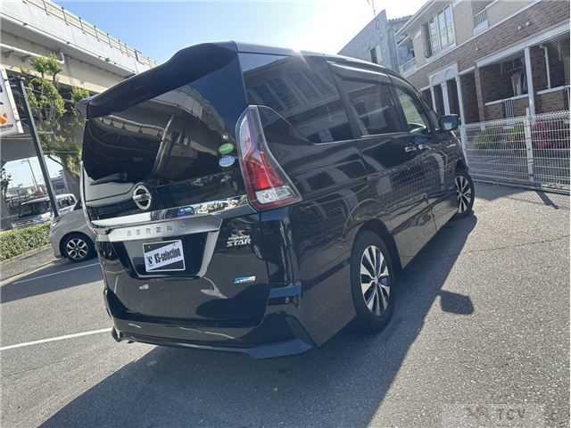 2017 Nissan Serena