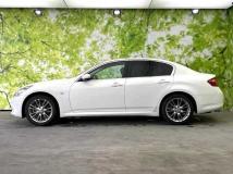 2014 Nissan Skyline