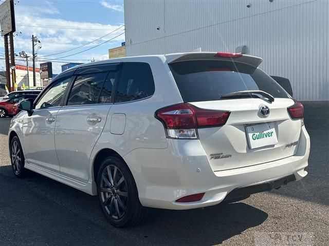 2016 Toyota Corolla Fielder