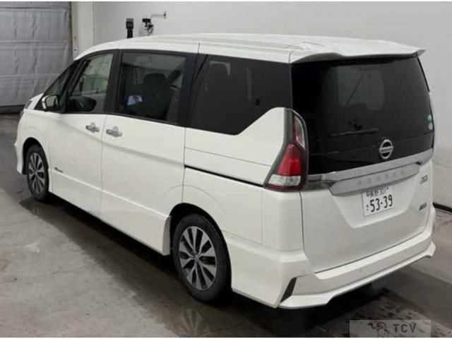 2017 Nissan Serena