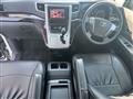 2012 Toyota Alphard