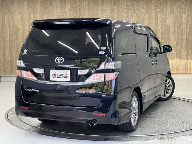 2011 Toyota Vellfire