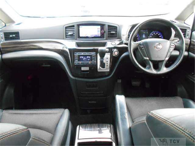 2015 Nissan Elgrand