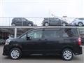 2010 Toyota Noah