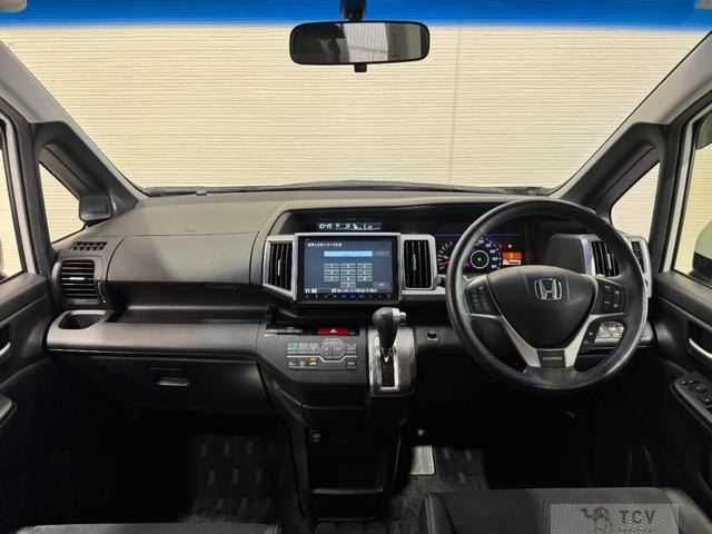 2014 Honda Step WGN