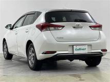 2015 Toyota Auris