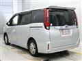 2016 Toyota Noah