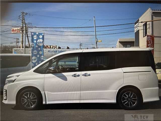2015 Toyota Voxy